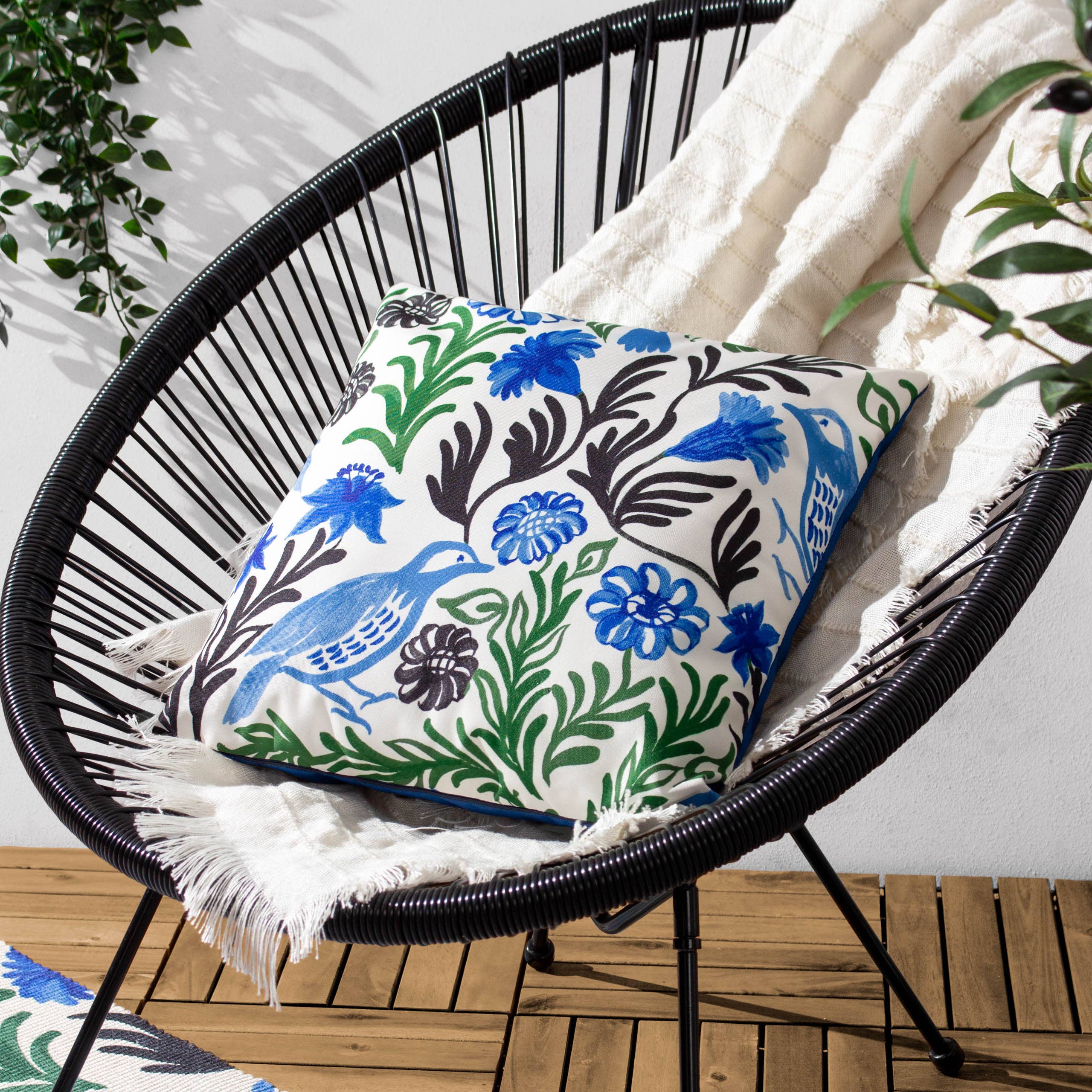 Coussin d'extérieur Aljento bleu: Bleu / Garni en polyester / 43 x 43 cm