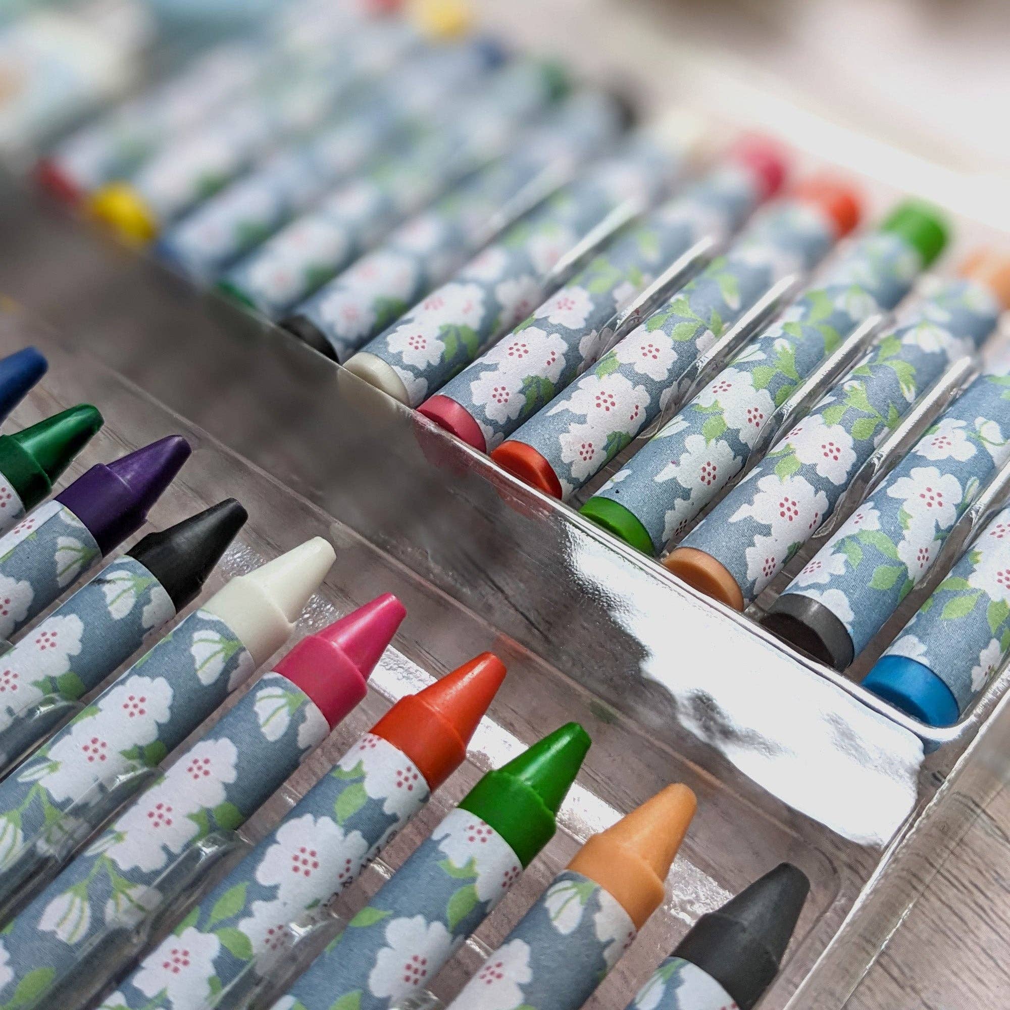 Ensemble d'art pour enfants Peter Rabbit de 42 pièces - Pour les 3 à 8 ans - Comprend des peintures et des crayons