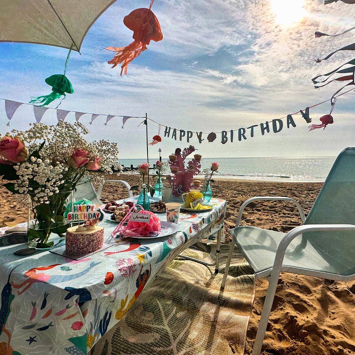 Guirlande de joyeux anniversaire en forme de sirène | 3 m |