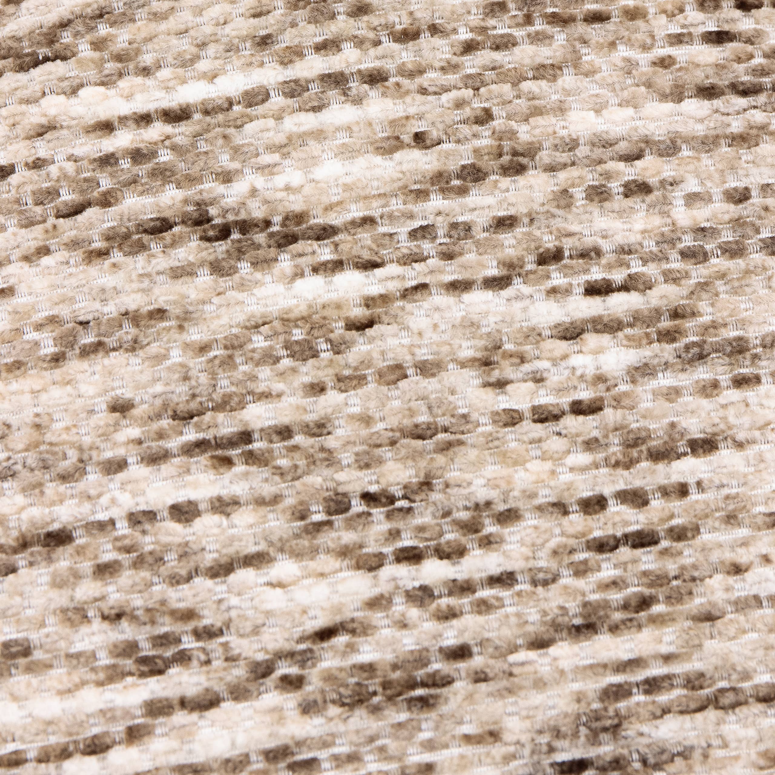 Coussin en chenille de Malvern Cèdre: Cedar / Polyester Filled / 45 x 45cm