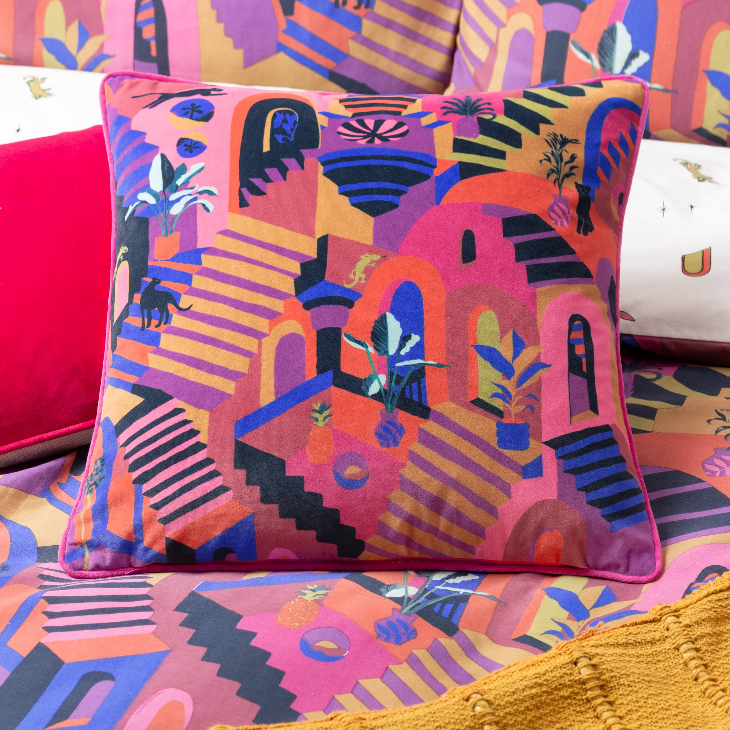 Coussin en velours brodé multicolore Eivissa: Multicolore / Garni en polyester / 43 x 43 cm