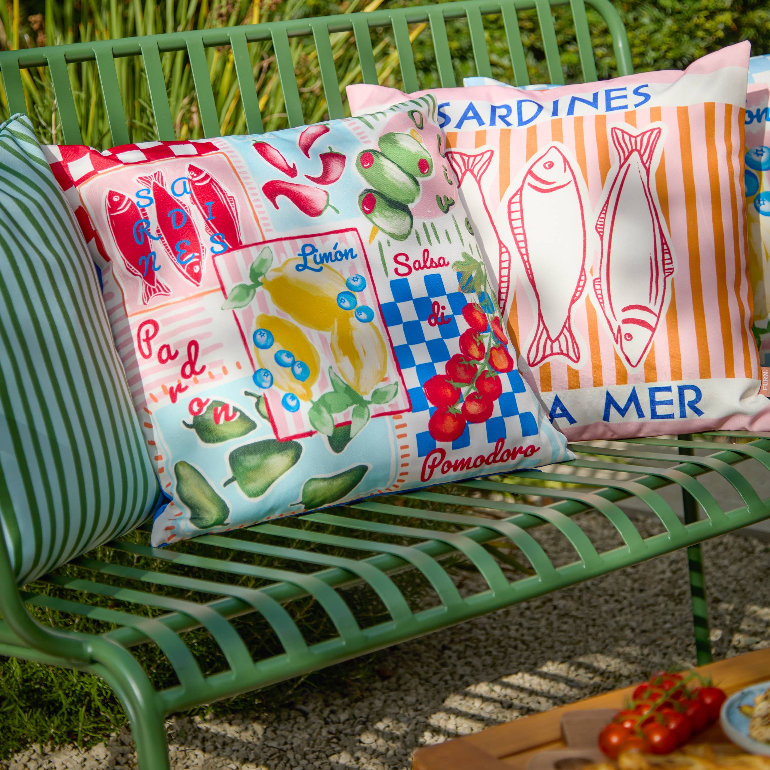 Coussin de pique-nique méditerranéen multicolore pour l'extérieur: Multicolore / Garni en polyester / 45 x 45 cm