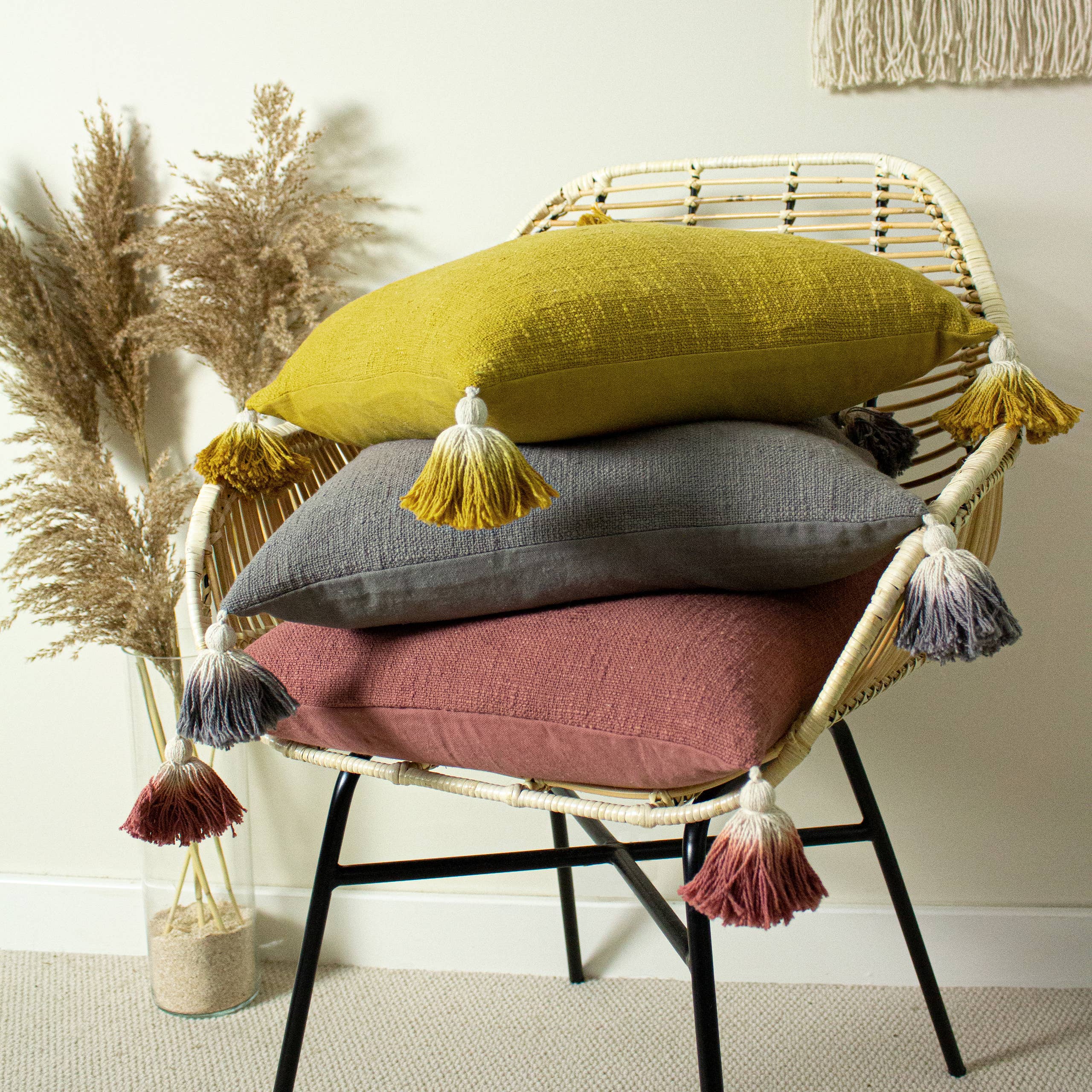 Coussin en coton slub Eden couleur mousse: Mousse / Garni en polyester / 45 x 45 cm