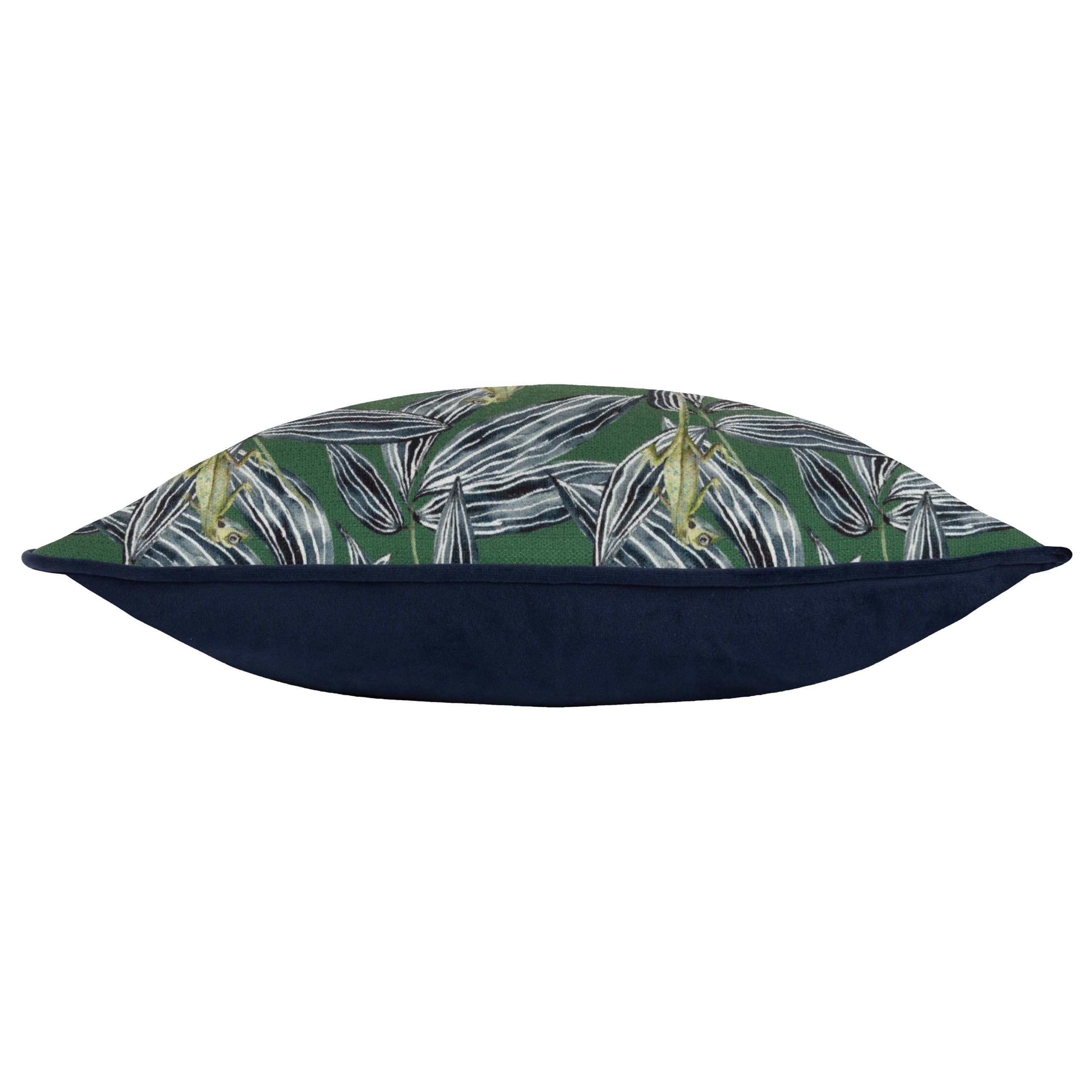 Coussin Ebon Wilds Nkiru vert: Vert / Garni en polyester / 30 x 50 cm