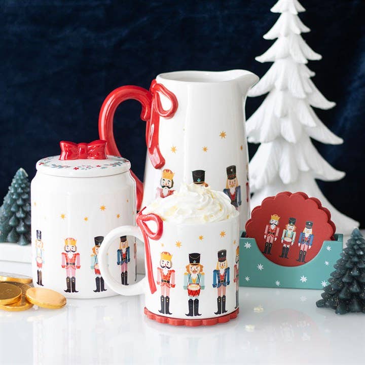 Tasse de Noël en céramique avec motif Casse-Noisette et nœud décoratif