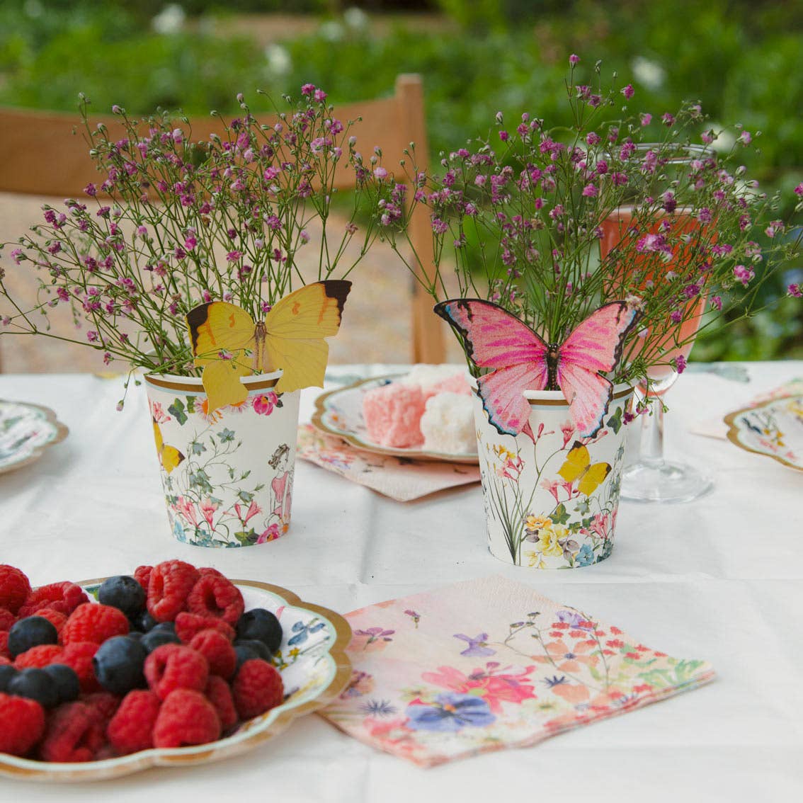 Gobelets en carton Truly Fairy avec motif papillon, paquet de 12